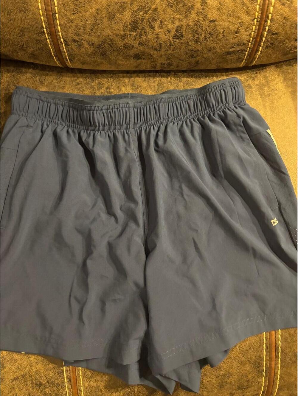 DSG 5” Stride Run Shorts Men’s Medium NWT Navy Athletic Training Gym